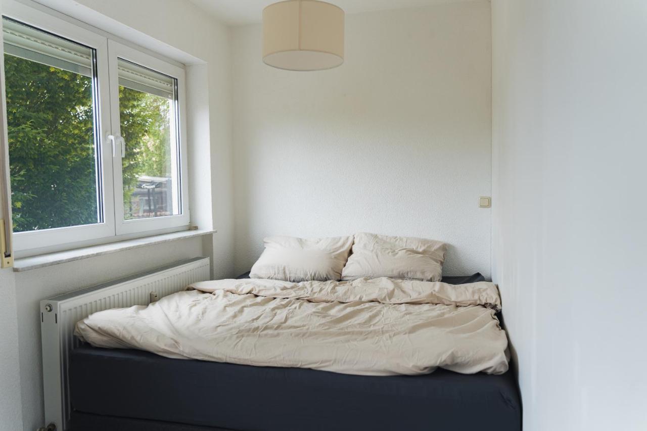 Stadecken-Elsheim Appartment In Den Weinbergen Bei Mainz - Mit 2X Doppelzimmern, 1X Grosses Wohnzimmer, Bad & Kueche מראה חיצוני תמונה